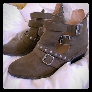 Brand new torrid booties